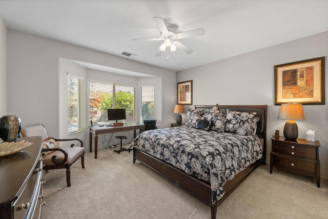 78680 Postbridge Circle, Palm Desert CA: https://media.crmls.org/mediaz/d3723d13-9bda-4f38-bf4f-5955e18abcd0.jpg