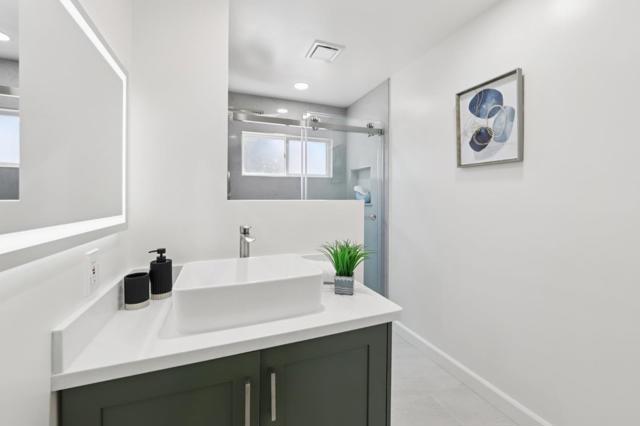 3068 Nightingale Place, Fremont CA: https://media.crmls.org/mediaz/d372732b-3244-4592-bbf4-43eedec47e0e.jpg