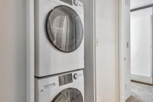 2140 Santa Cruz Avenue, Menlo Park CA: https://media.crmls.org/mediaz/d3733c86-39c1-42bb-940f-11f74ae52c83.jpg