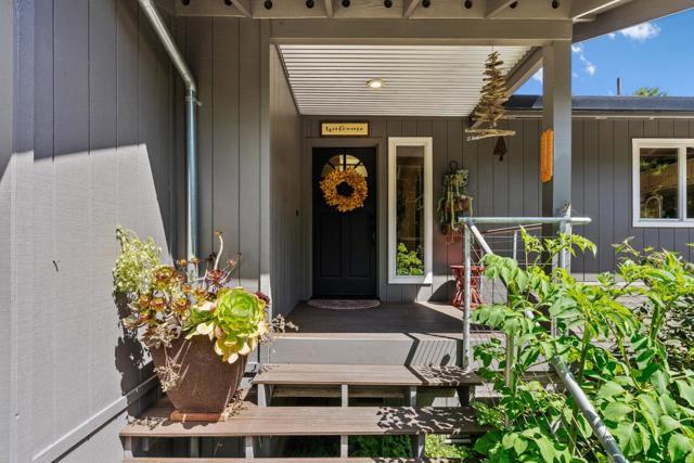 268 Shadow, Corralitos CA: https://media.crmls.org/mediaz/d3737bf8-4129-45a1-9084-b0e64bba5c1e.jpg