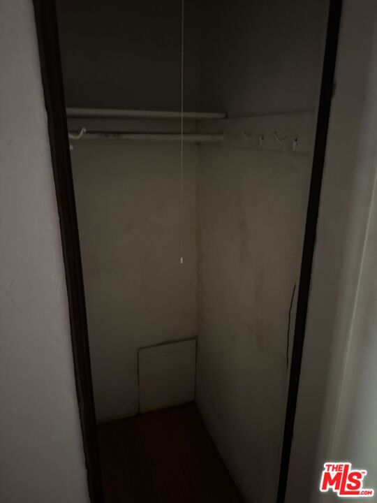 1531 Silver Lake Boulevard, Los Angeles CA: https://media.crmls.org/mediaz/d373f236-9f9b-4576-9344-adbad0289ce7.jpg
