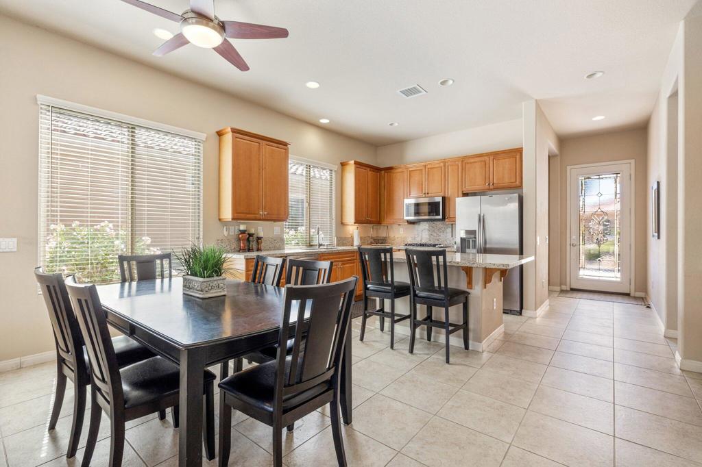 MLS #219139224DA image #8