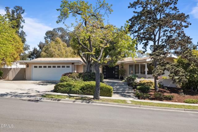262 Crestwood Avenue, Ventura CA: https://media.crmls.org/mediaz/d374d317-ea96-42dc-ae92-c9f41fdf9b6c.jpg