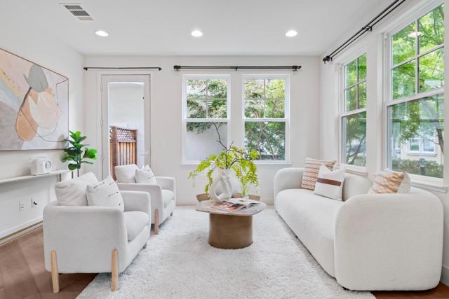 109 Avellino Way, Mountain View CA: https://media.crmls.org/mediaz/d375916e-8ca5-40b3-b3c0-8f4a5047ff50.jpg