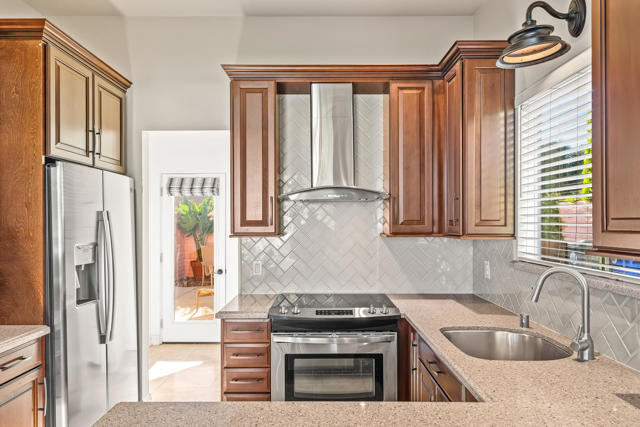 47444 Rabat Drive, Palm Desert CA: https://media.crmls.org/mediaz/d378b95c-beba-49bf-8067-003ec252c5ca.jpg