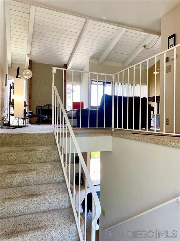1905 Alga Rd, Carlsbad CA: https://media.crmls.org/mediaz/d3794d55-725a-4bb7-ac2f-87b8332eb666.jpg
