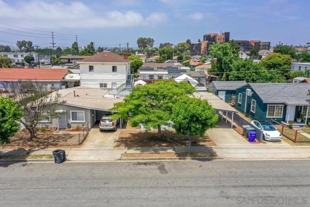 415 417 E 26th Street, National City CA: https://media.crmls.org/mediaz/d37a56ae-8178-49de-8ea8-42ecfb093587.jpg