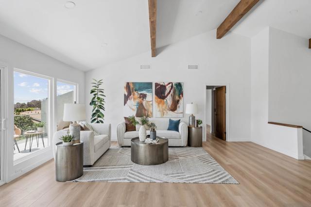 2143 Caminito San Martin, La Jolla CA: https://media.crmls.org/mediaz/d37b1f84-46e7-4814-b05a-d1ab9f0b7c5a.jpg