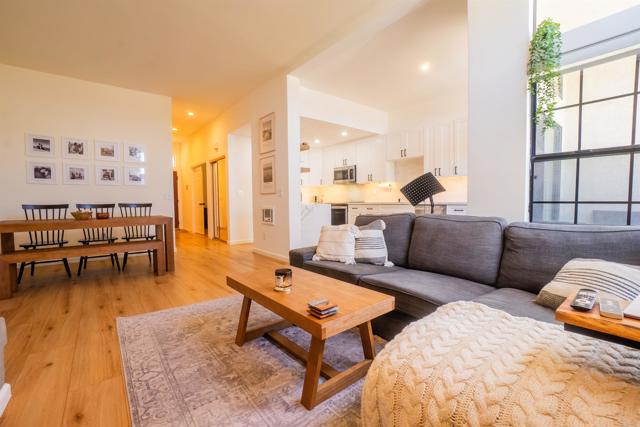 270 Dahlia Ave, Imperial Beach CA: https://media.crmls.org/mediaz/d37cdc9e-74e8-4193-bc65-a0c03382abe6.jpg