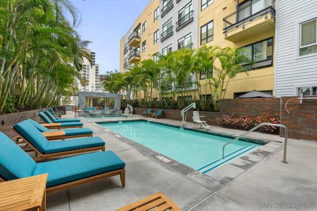 889 Date St, San Diego CA: https://media.crmls.org/mediaz/d37e8054-2c85-4202-8a26-30356c7613b0.jpg