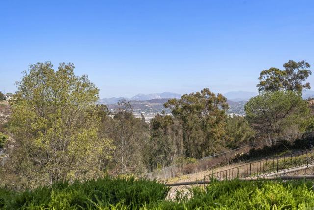 1958 Milford Place, El Cajon CA: https://media.crmls.org/mediaz/d38002c9-edf4-45a6-8a37-905bbb88700e.jpg