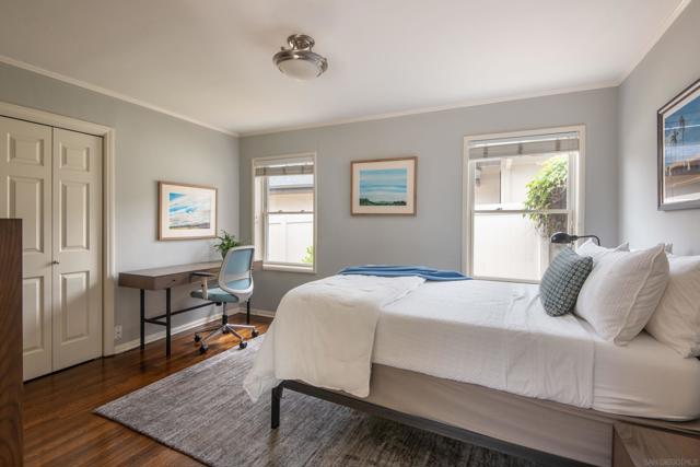 5839 Camino De La Costa, La Jolla CA: https://media.crmls.org/mediaz/d380bcd4-40aa-47f7-88f9-a4cdc86a26f9.jpg