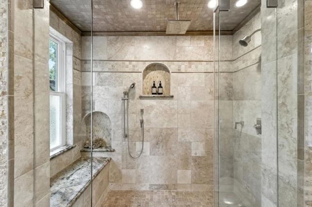 18702 Bear Creek Road, Los Gatos CA: https://media.crmls.org/mediaz/d3810326-d705-458b-9d5d-ff731fa447e8.jpg
