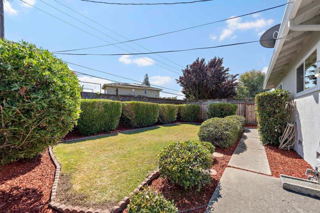 920 Longwood Lane, San Jose CA: https://media.crmls.org/mediaz/d381b6bf-7178-44cc-8a18-a1d07956c331.jpg