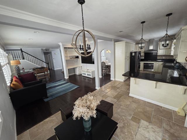 7444 Mason Heights Lane, San Diego CA: https://media.crmls.org/mediaz/d3821215-963a-4513-9bbd-2d8f64c1dbbf.jpg