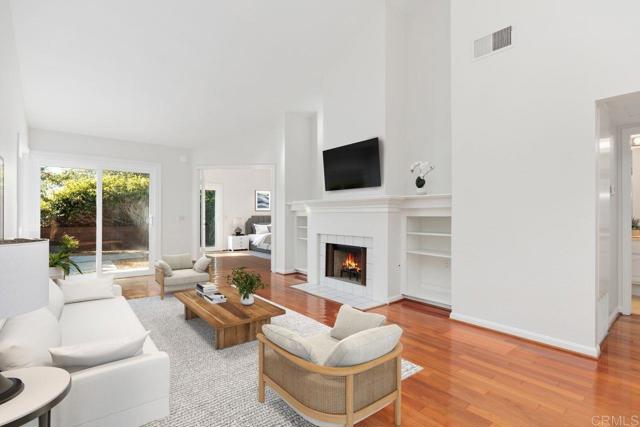 814 Okra Court, Carlsbad CA: https://media.crmls.org/mediaz/d383160f-19b4-4dff-9c87-1a5758e0633e.jpg