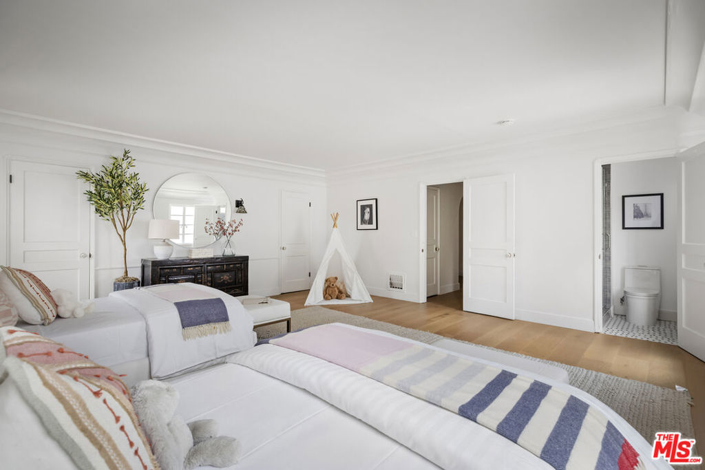 MLS #26830361 image #48