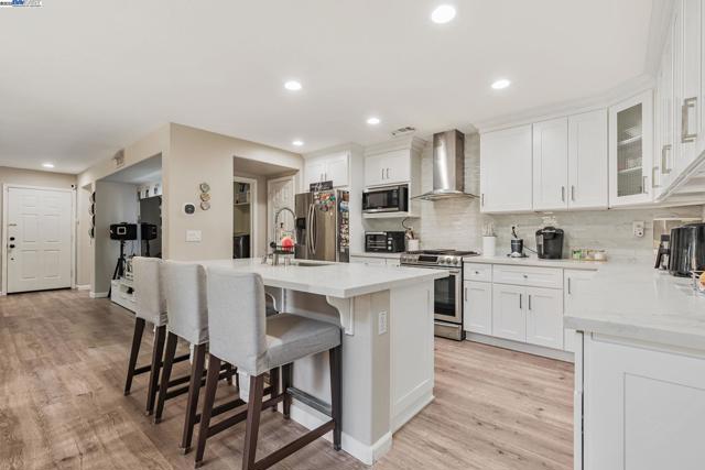 208 Jupiter Ct., Pittsburg CA: https://media.crmls.org/mediaz/d383b2c9-7bc3-437f-8ac0-aed756572c77.jpg