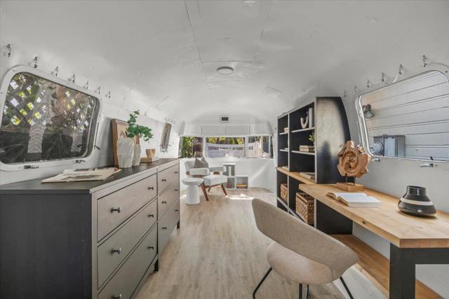 637 Channing Avenue, Palo Alto CA: https://media.crmls.org/mediaz/d3848d2f-834d-4718-a185-726da4beacee.jpg