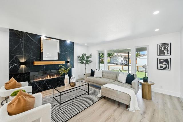 1633 Roberta Drive, San Mateo CA: https://media.crmls.org/mediaz/d384dc7c-41b8-4ed1-aa2f-dc6d80699b82.jpg