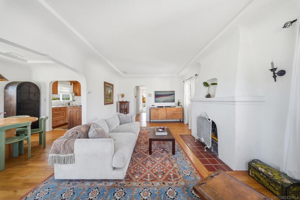 4756 Mountain View Dr - photo 4