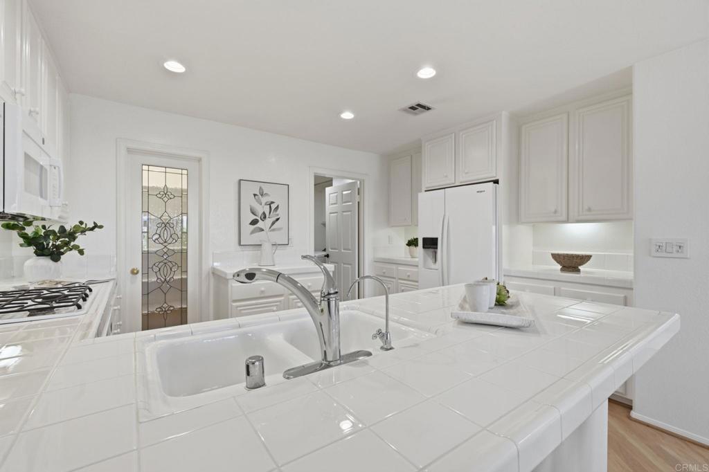 6916 Thrush Place - photo 17