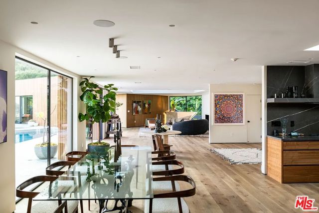 1883 Rising Glen Road, Los Angeles CA: https://media.crmls.org/mediaz/d387b9a7-19ea-4569-82b5-75a48aa8240d.jpg