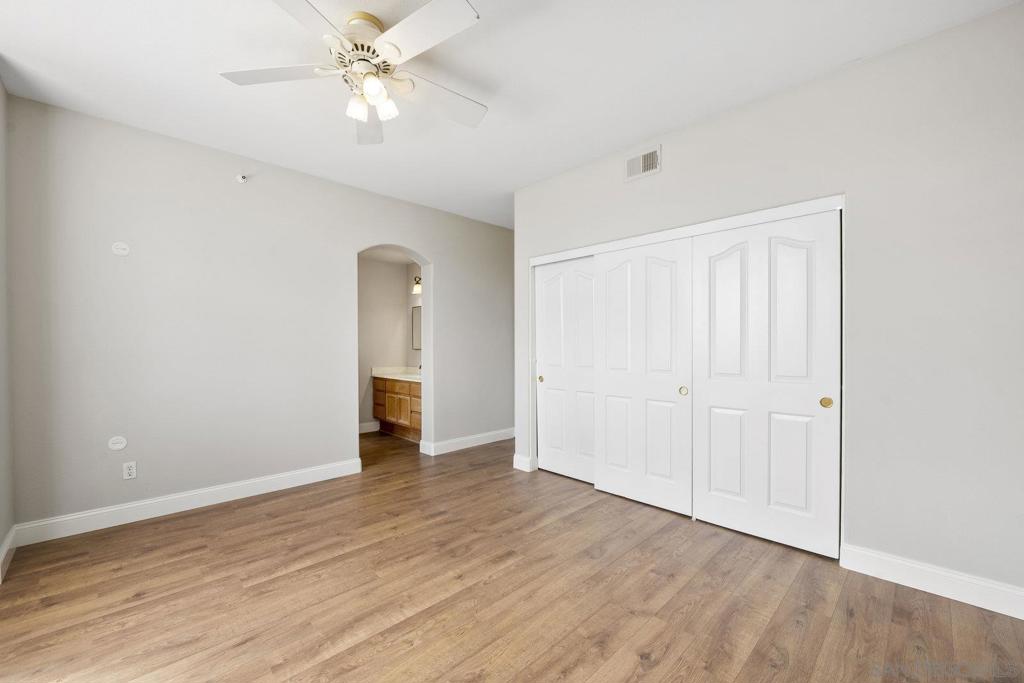 MLS #250040913SD image #31