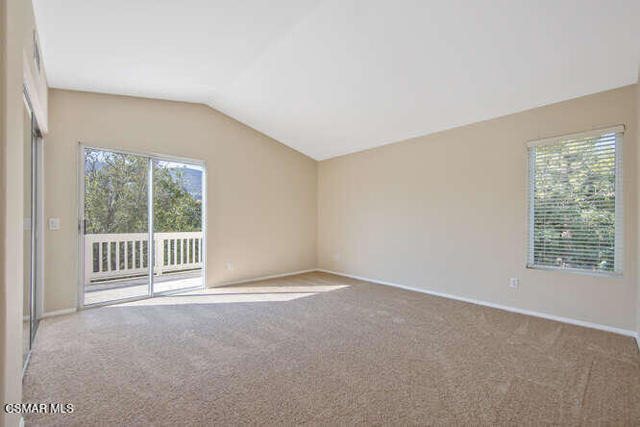 1636 Meadowglen Court, Newbury Park CA: https://media.crmls.org/mediaz/d3892da3-be88-452d-9adf-67b848ec414e.jpg