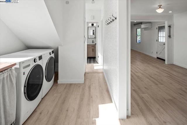 2019 E St, Hayward CA: https://media.crmls.org/mediaz/d38aafaf-3bb6-462c-9ac4-ede21a318d87.jpg