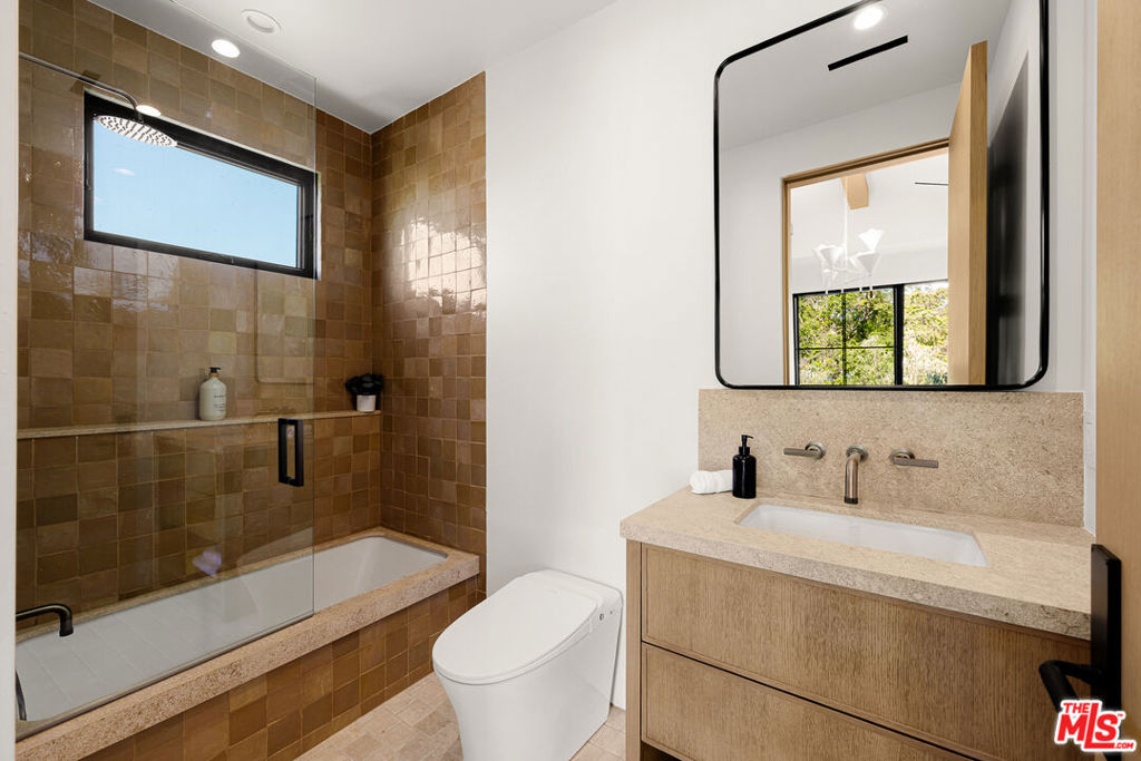 MLS #26856789 image #17
