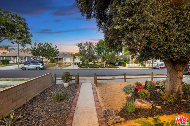 3 Bed Home for Sale in Burbank, California