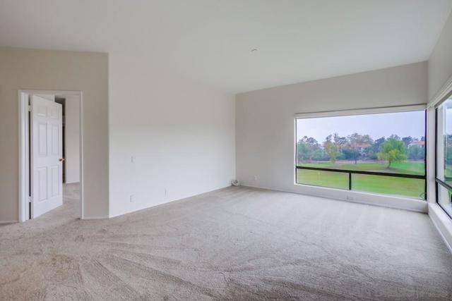 12122 Royal Birkdale Row, San Diego CA: https://media.crmls.org/mediaz/d38f03f8-5251-4a5f-b152-e8eaaa282eae.jpg