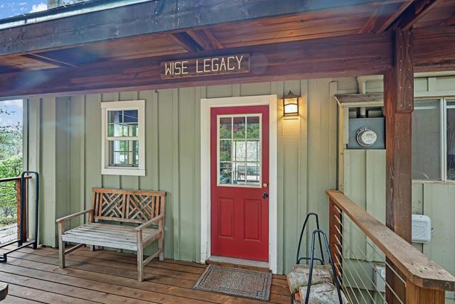 1753 Lightning Lane, Arnold CA: https://media.crmls.org/mediaz/d38f0d14-72e1-4e82-8734-bc5fba274c51.jpg