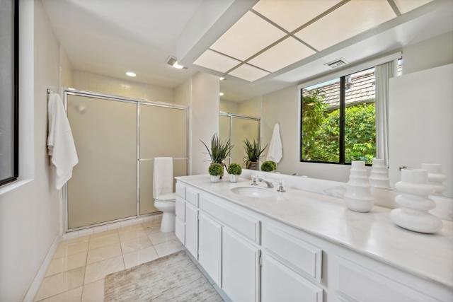5 Barnard Court, Rancho Mirage CA: https://media.crmls.org/mediaz/d38f46a8-a355-4f34-a800-2b3b27a2e291.jpg