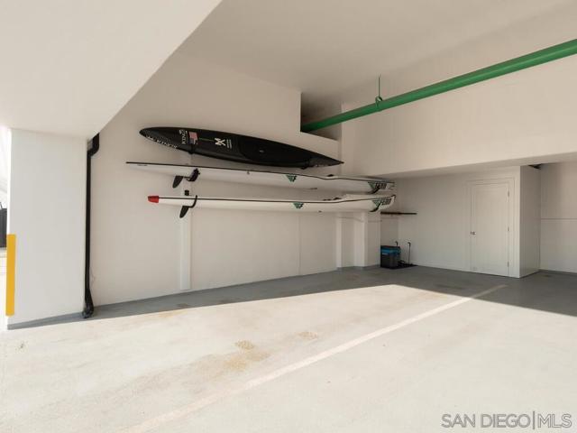 1830 Avenida Del Mundo, Coronado CA: https://media.crmls.org/mediaz/d38f8955-1fb0-47ed-8d78-97c5e9b15620.jpg