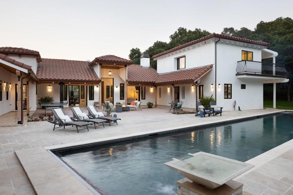 372 Corral De Tierra Road