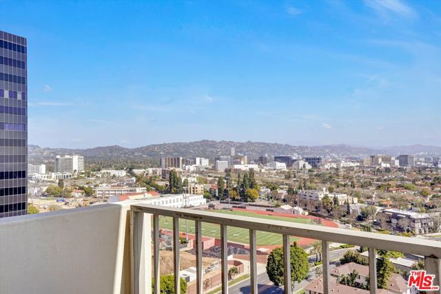 2160 Century Park East, Los Angeles CA: https://media.crmls.org/mediaz/d39036ed-28be-4f6c-87dd-b5030c8d5a38.jpg