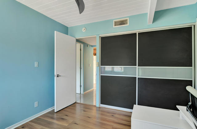 600 E Alexander Way, Palm Springs CA: https://media.crmls.org/mediaz/d3904d49-2f2a-413f-b0c2-27058eb7759b.jpg