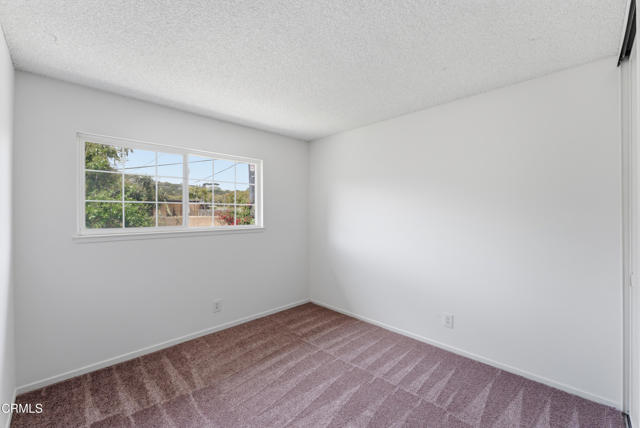 Detail Gallery Image 30 of 48 For 6397 Loma Vista Rd, Ventura,  CA 93003 - 4 Beds | 2/1 Baths