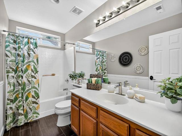 1473 Pheasant Drive, Gilroy CA: https://media.crmls.org/mediaz/d39114a3-bfa1-4214-b4bd-0d14a0e0e2c0.jpg