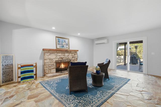 11151 Oak Creek Dr, Eucalyptus Hills, CA 92040 photo 8