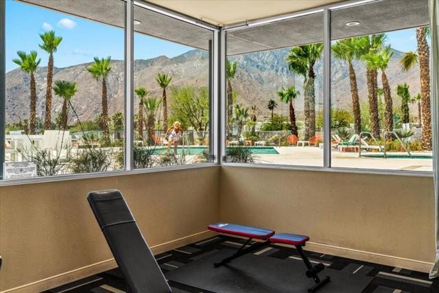 3617 Quiet Side Street, Palm Springs CA: https://media.crmls.org/mediaz/d393399e-762a-4283-bf83-48a05b22740e.jpg