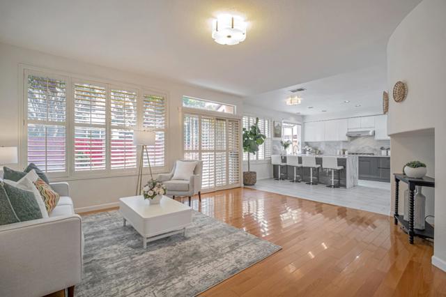 15180 Orion Rd, San Leandro CA: https://media.crmls.org/mediaz/d39478c1-7f2e-463b-966d-5d363d3d217b.jpg