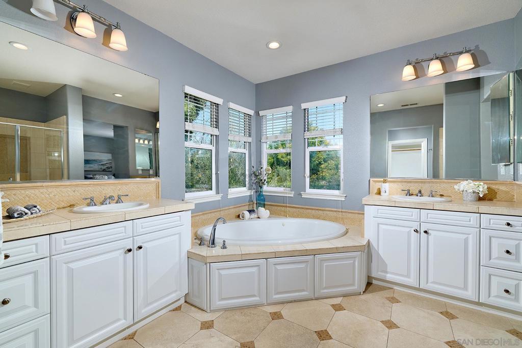 15504 Paseo Del Sur - photo 18