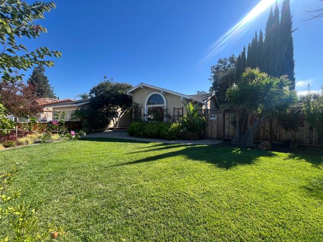 2975 Fahrner Court, San Jose CA: https://media.crmls.org/mediaz/d39657e5-08b7-4fb5-a815-bffcdd2a0a92.jpg