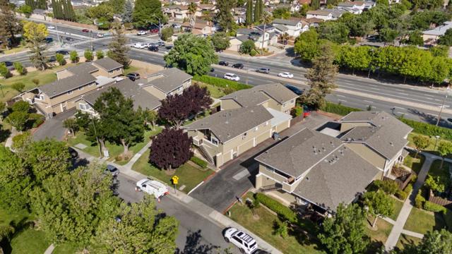2340 Warfield Way, San Jose CA: https://media.crmls.org/mediaz/d3973189-57d1-4f17-9633-1254d4b97bef.jpg