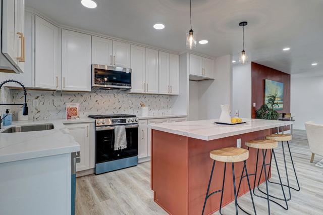 1320 Vinca Way, San Diego CA: https://media.crmls.org/mediaz/d397623f-4bd5-48ae-914d-231c677fee72.jpg