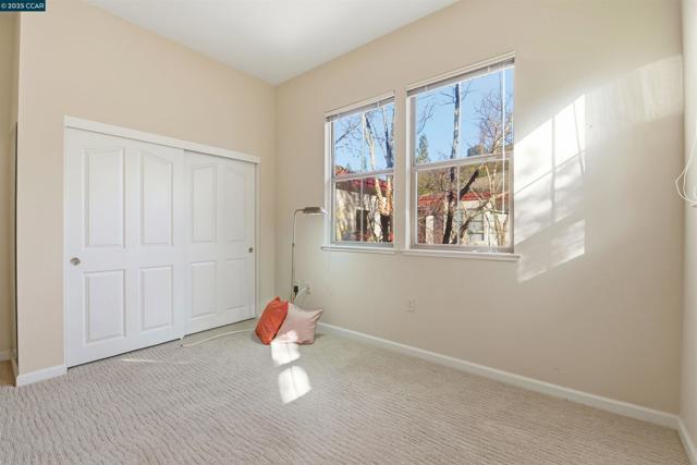 5913 Horsemans Canyon, Walnut Creek CA: https://media.crmls.org/mediaz/d39785f7-65bc-4b6f-b585-693137f9168b.jpg