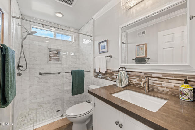 34124 Village 34, Camarillo CA: https://media.crmls.org/mediaz/d39793e6-ba55-44b5-b44b-d1361532f2b3.jpg